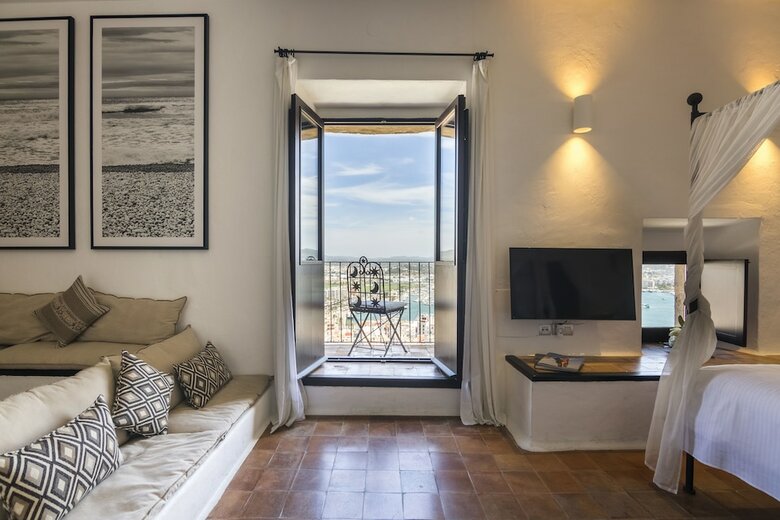 Hotel La Torre Del Canonigo