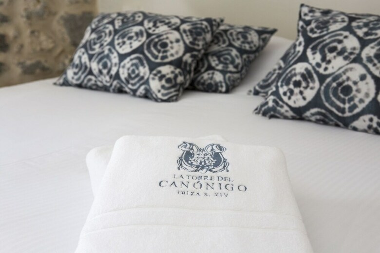 Hotel La Torre Del Canonigo