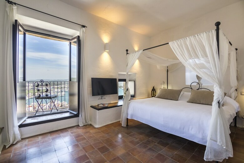 Hotel La Torre Del Canonigo