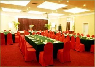 Winterless Hotel