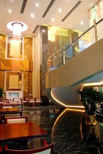Daysun International Hotel