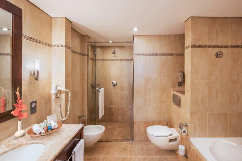 Hotel Khalidiya Palace Rayhaan