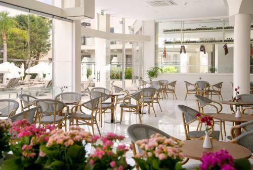 Hotel Louis Paphos Breeze