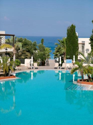 Hotel Louis Paphos Breeze