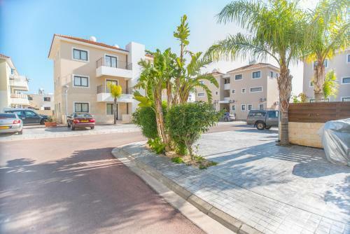 Kapparis Kyklades Ground Floor Apartment