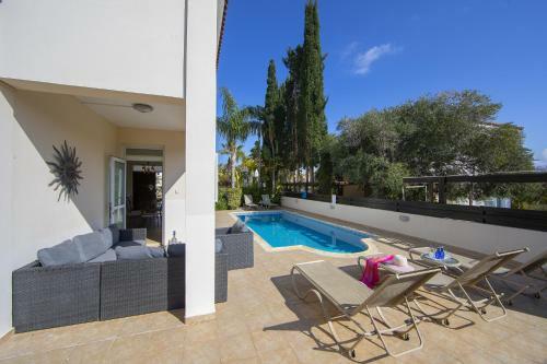 Villa Mesogeios 39