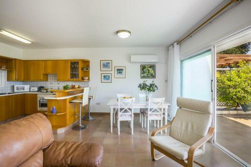 Apartamento Protaras Beachfront Sirina Lina Suite