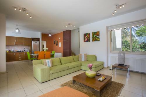 Villa Anthea