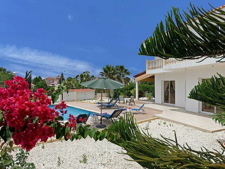 Villa Dentro