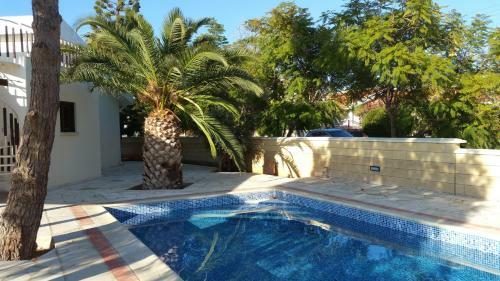 Mimosa Villa