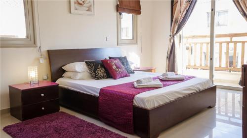 Rent Private Villa 154