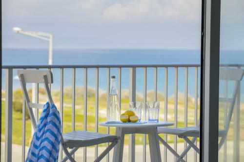 Apartamento Azure Beachfront Suite