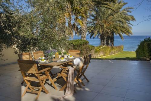 Sirina Bay Villa