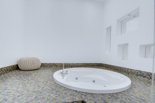 Villa Blue Waves Beachfront