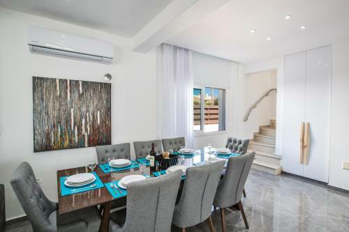 Marimar Luxury Villa