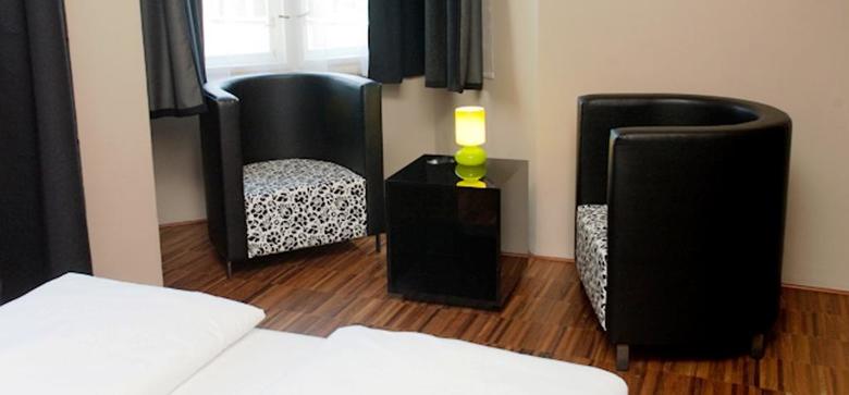 Hotel Czech Inn