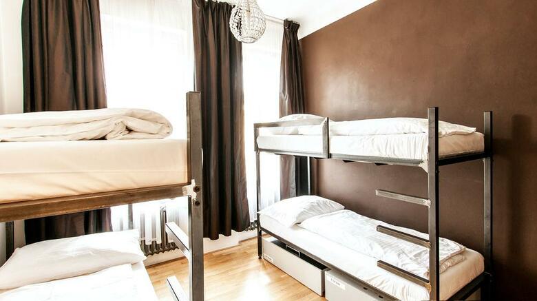 Hotel Czech Inn