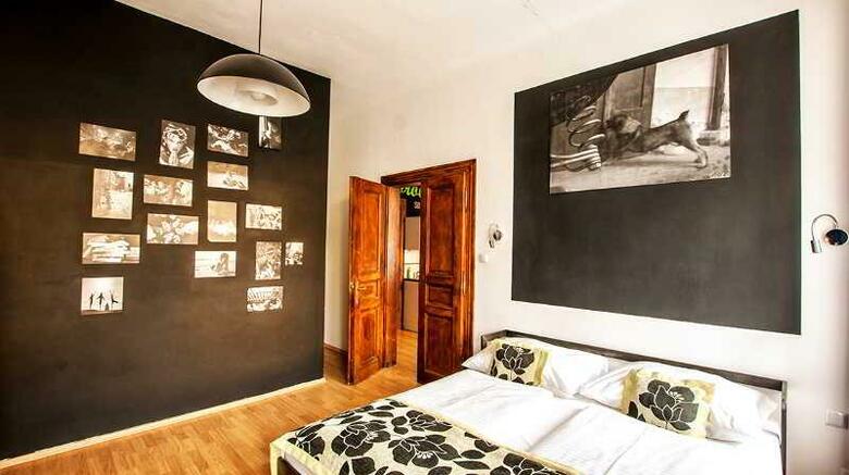 Hotel Czech Inn