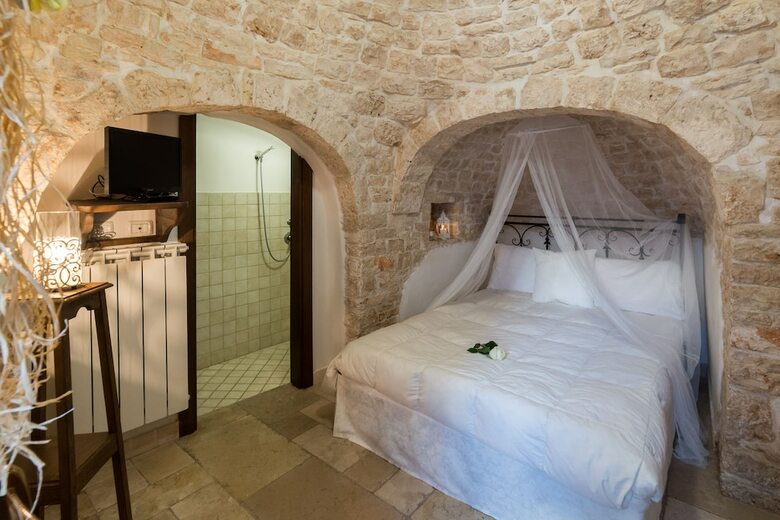 Hostal Trulli Family