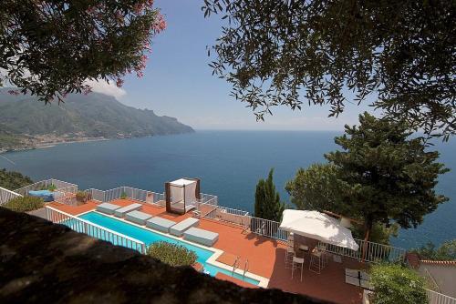 Amalfi Villa Sleeps 9 Pool Air Con Wifi