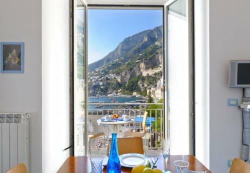 Amalfi Apartment Sleeps 4