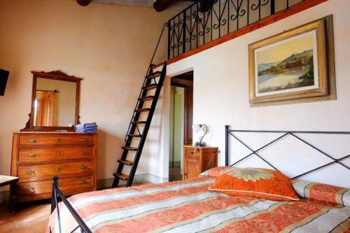 Bellavista Villa Sleeps 18 Air Con