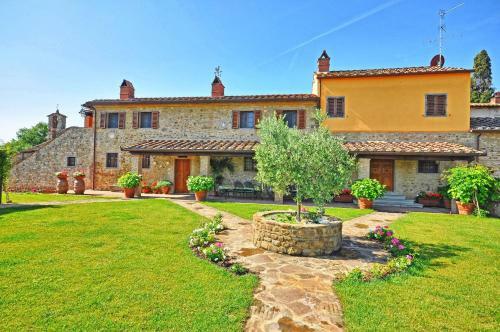 Arezzo Apartment Sleeps 6 Air Con