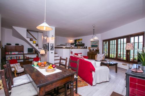 Argegno Chalet Sleeps 8