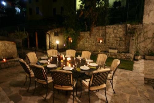 Argegno Villa Sleeps 8