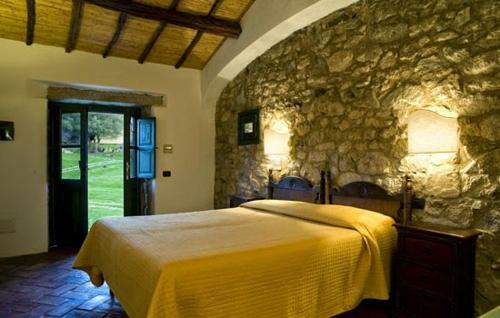 Arzachena Villa Sleeps 6 Pool Air Con Wifi