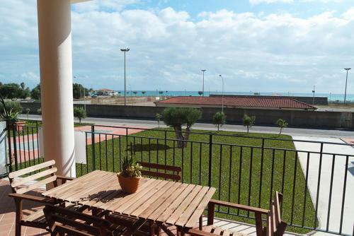 Mare Apartments