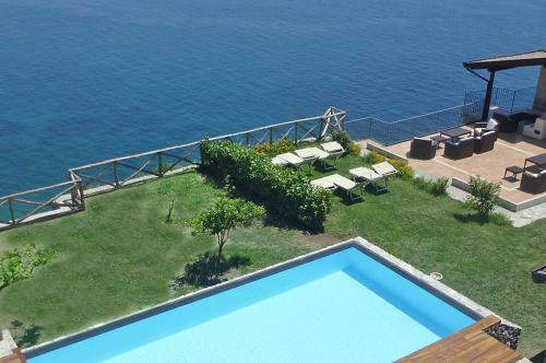 Atrani Villa Sleeps 24 Pool Air Con Wifi