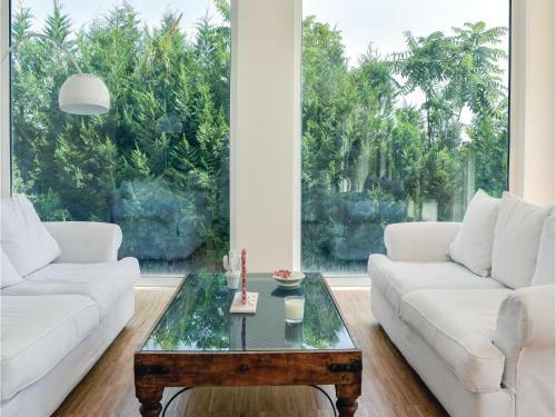 Five-bedroom Holiday Home In Augusta Sr