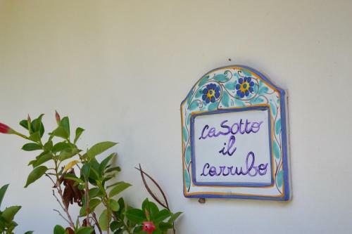 Ca...sotto Il Carrubo