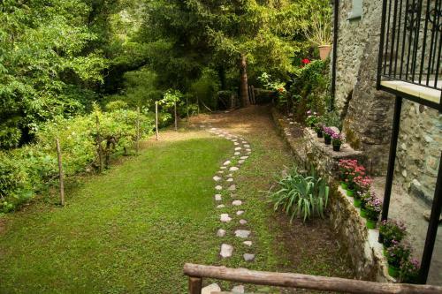 Bed & Breakfast Secret Gardens