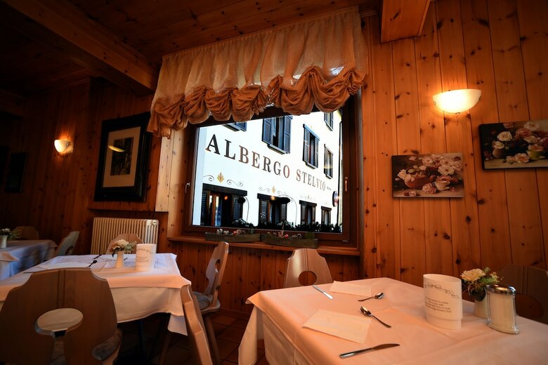 Hotel Albergo Stelvio