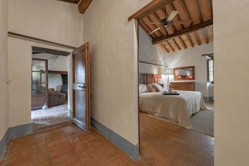 Agroturismo Borgo Castelrotto - 16 + 2 Guest