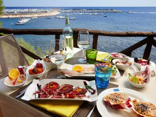 Hotel Cala Luna