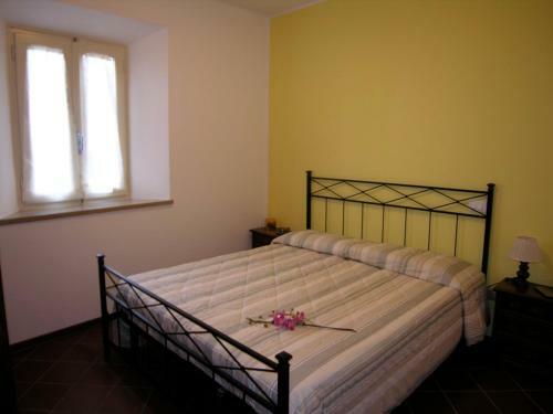 Camaiore Apartment Sleeps 6 Wifi