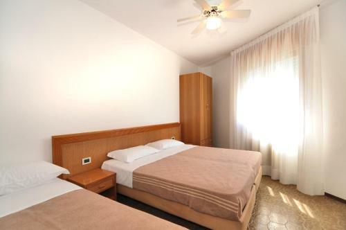 Hotel Venus Best Price