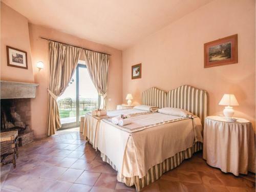 Six-bedroom Holiday Home In Capalbio (gr)