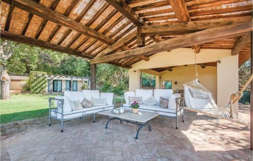 Six-bedroom Holiday Home In Capalbio (gr)