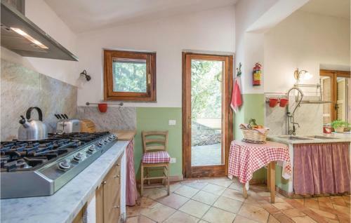 Six-bedroom Holiday Home In Capalbio (gr)