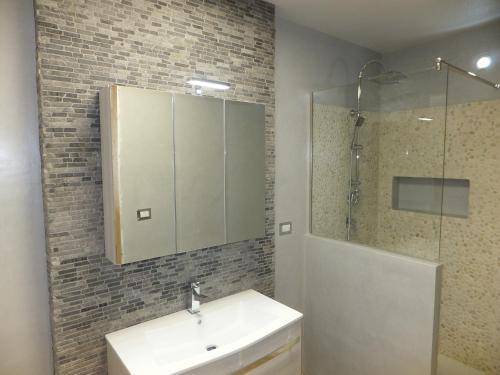 Hostal Villaggio Est Affittacamere