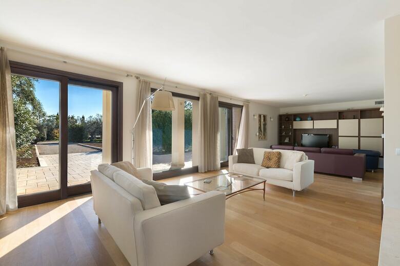 Villa Iride