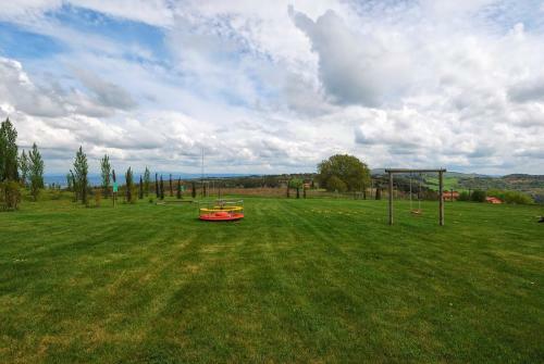 Il Castagno D'andrea Apartment Sleeps 6 Pool