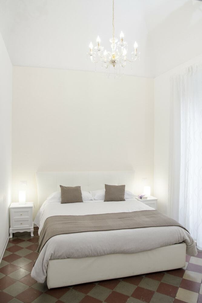 Hostal Sleep Inn Catania Rooms