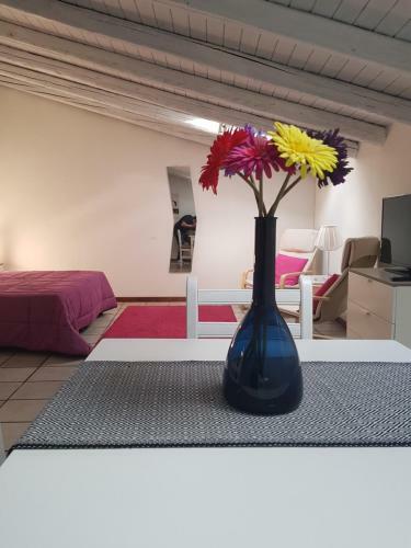 Caronda Apartments