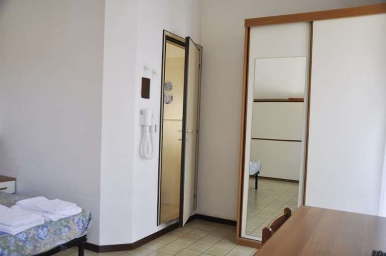 Hotel Albergo Larenzia