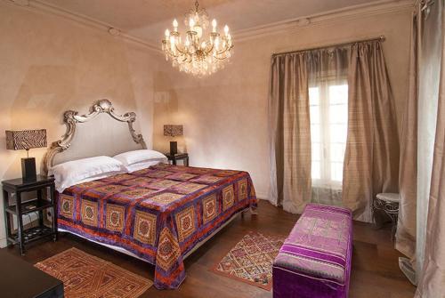 Cattolica Villa Sleeps 10 Air Con Wifi